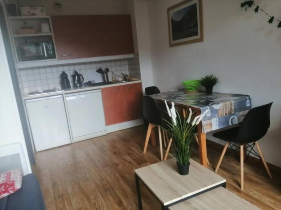 Chalet 4 Pers. Piscine Et Literie Toute Neuve. Puy-Saint-Vincent Eksteriør bilde